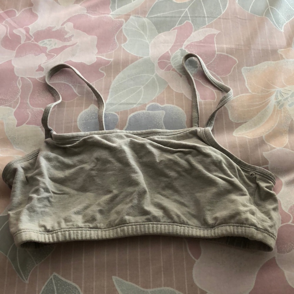Gray sports bra. Low support